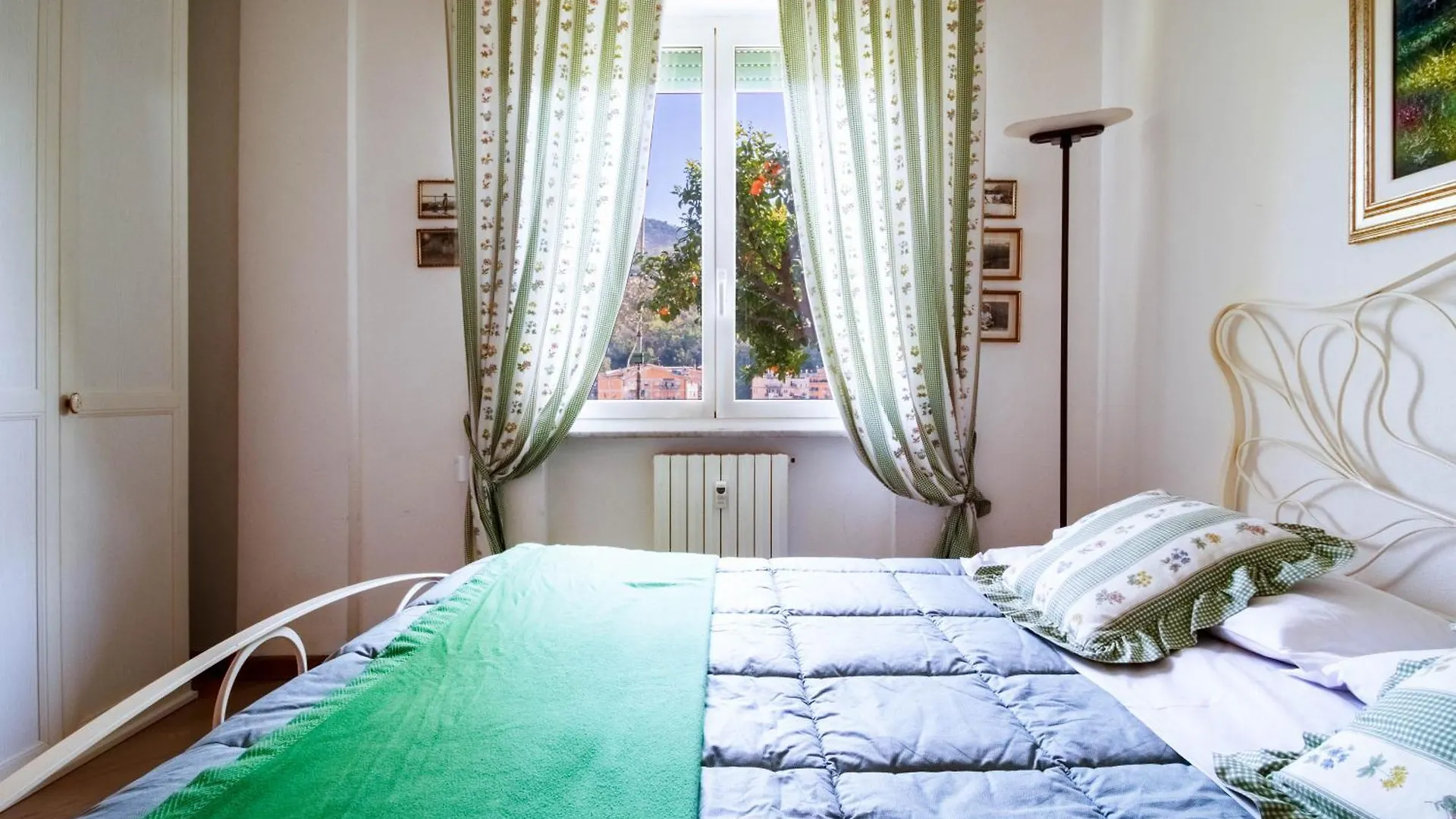 Green Home Recco 0*,  Italy